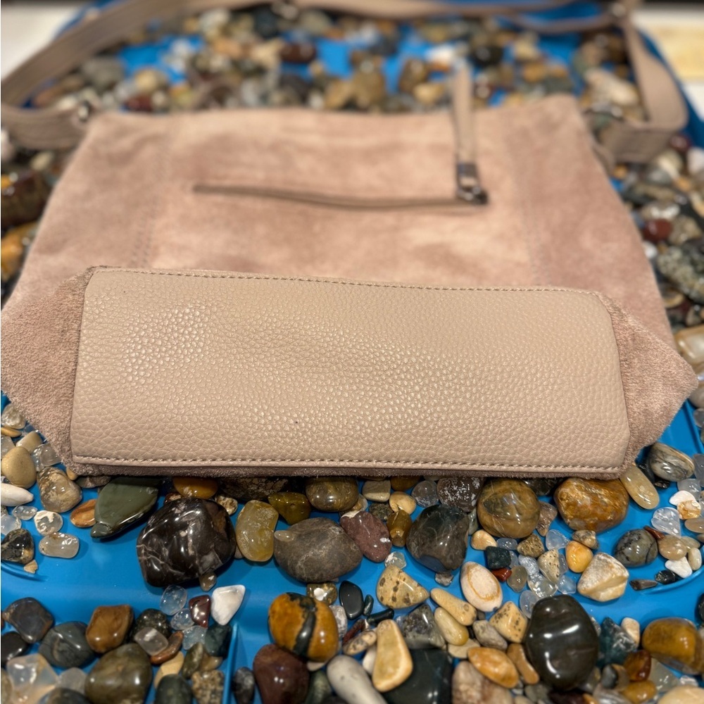 The Sak Ashland Crossbody - Picture 7 of 9